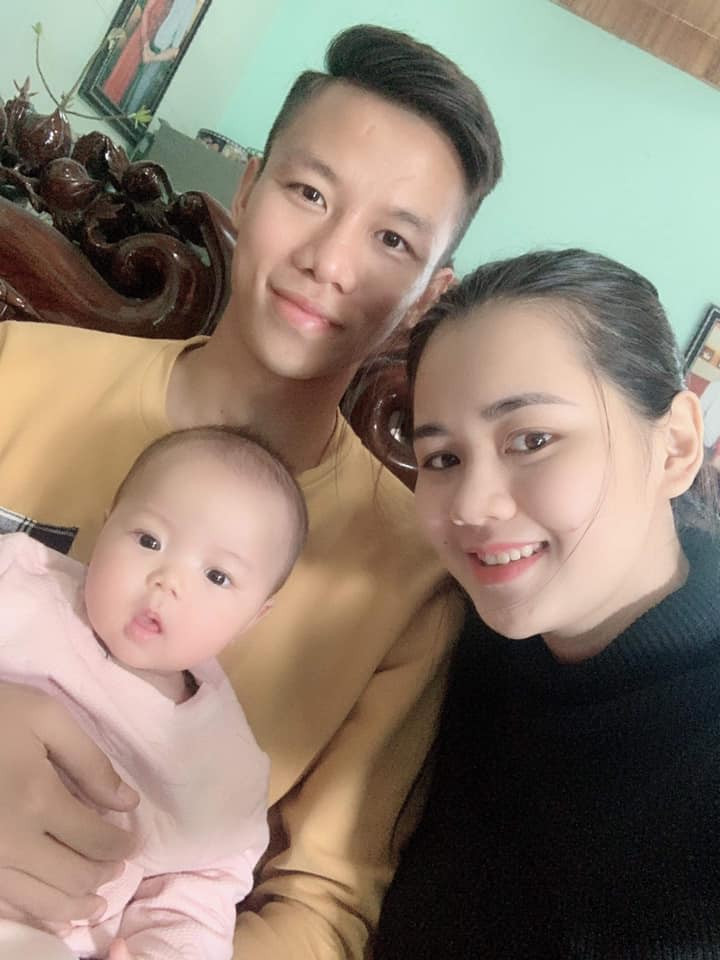 Con gái của cầu thủ Quế Ngọc Hải thừa hưởng khá nhiều nét đẹp từ bố mẹ.