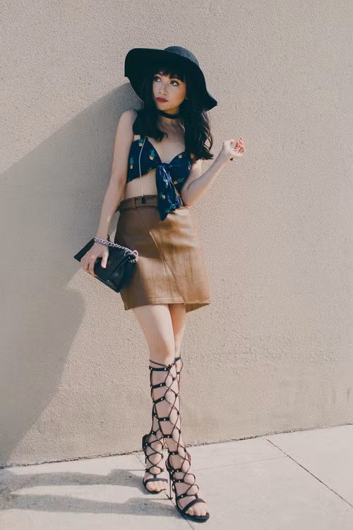 Sĩ Thanh là một trong những giọng ca của showbiz sở hữu cả ngoại hình lẫn phong cách thời trang gợi cảm.