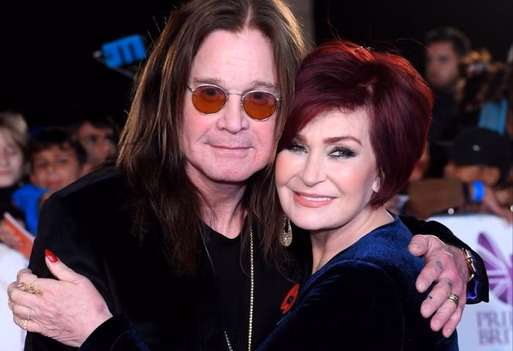 Giam khao X-Factor dung thuoc ngu hoi cung chong chuyen ngoai tinh