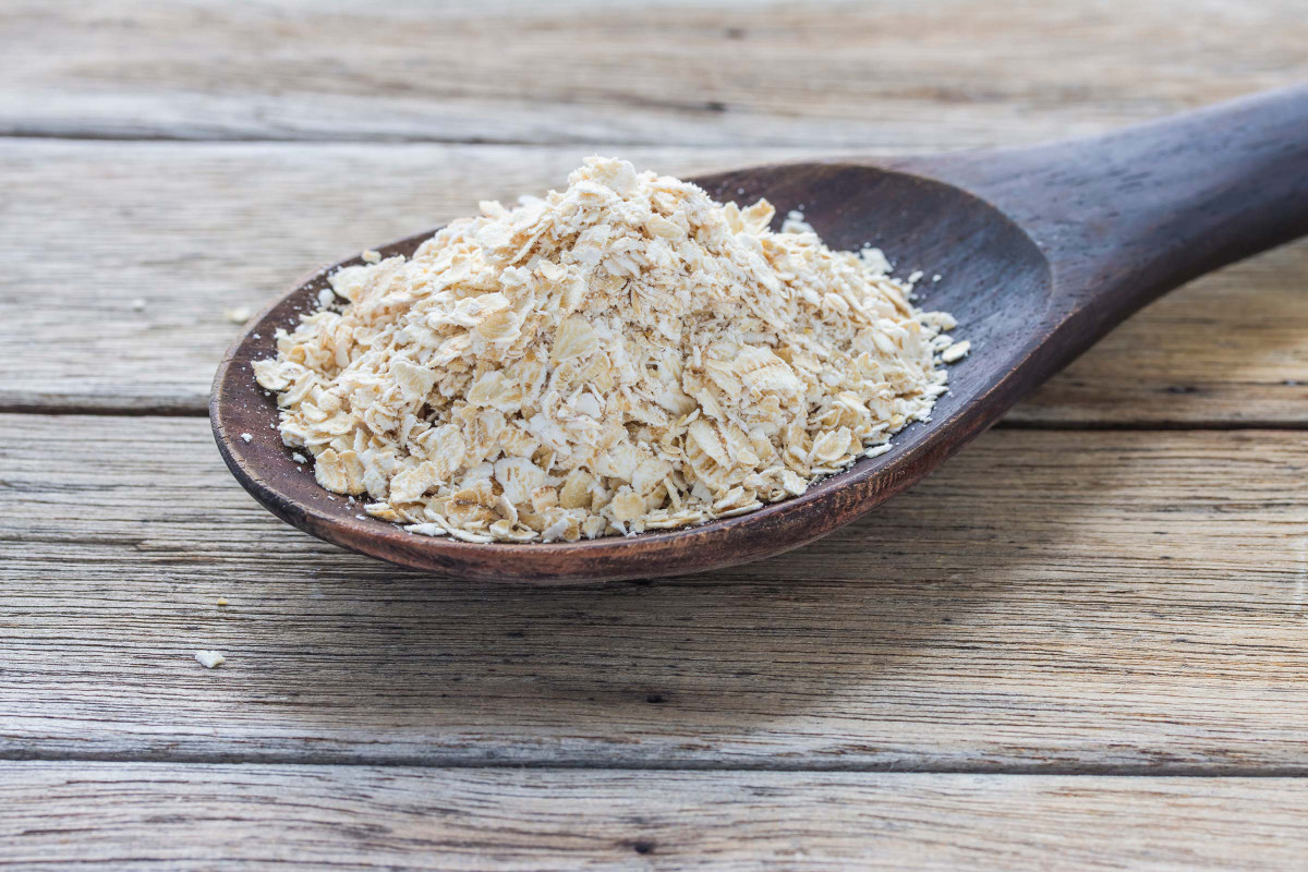 Ngũ cốc ăn sáng: Chỉ một khẩu phần ngũ cốc ăn sáng trung bình đã chứa khoảng 37g đường, nhiều hơn mức khuyến cáo hàng ngày dành cho bạn. Trong khi yến mạch, kiều mạch rất tốt cho quá trình giảm cân thì một số loại ngũ cốc ăn sáng khác lại được thêm đường khá nhiều.