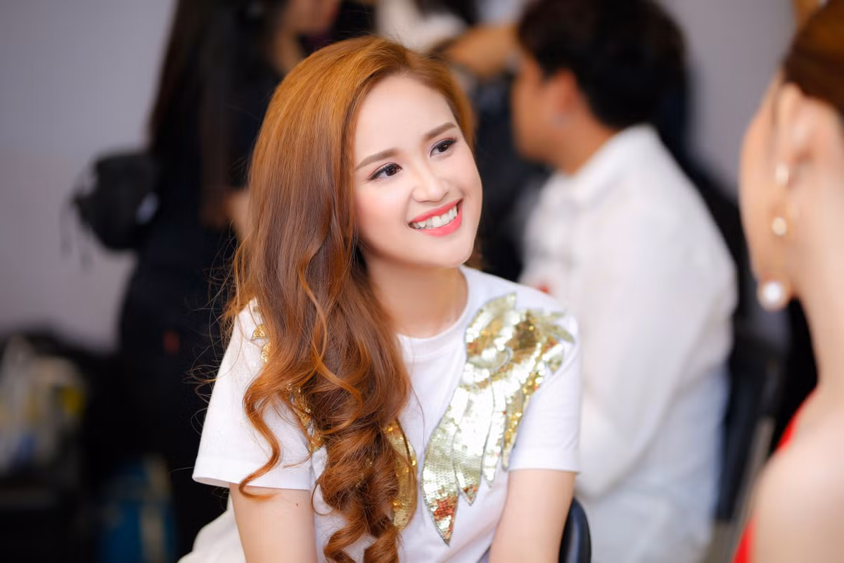 Bi quyet giam toi 15kg can cua Phuong Hang “Gao nep gao te“-Hinh-3