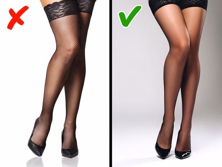 Tất luới: Trước đây, tất lưới rất được ưa chuộng nhưng giờ đây nó lại trông khá thô tục, không còn phù hợp nữa.