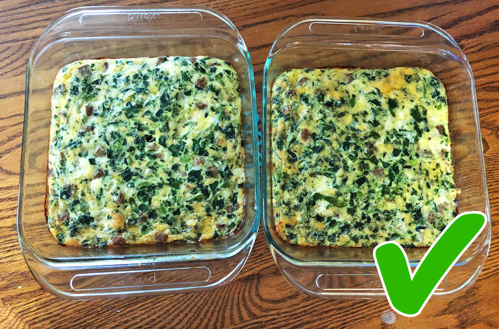 Rau bina (cải bó xôi): Rau bina nếu lưu trữ nó ở nhiệt độ phòng, nó sẽ mất tất cả axit ascorbic, một chất dinh dưỡng quan trọng. Để khắc phục điều này, chỉ cần đông lạnh rau bina.