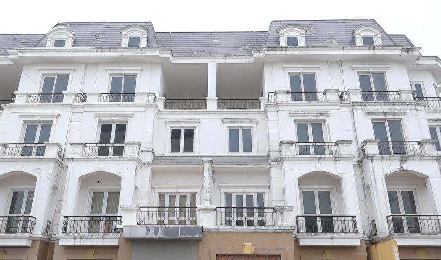 Biet thu Phap hoang lanh giua Thu do: Bi an ong chu dai gia-Hinh-7