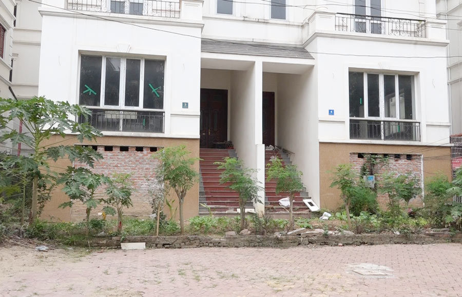 Biet thu Phap hoang lanh giua Thu do: Bi an ong chu dai gia-Hinh-9