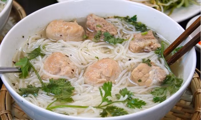 Diem lai nhung vu tai nan hoc di vat tham thuong nhat nam 2018-Hinh-3