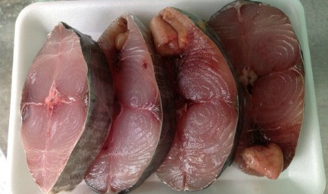 Cá thu: Đây là loài cá biển chứa nhiều chất béo lành mạnh, được chứng minh làm giảm huyết áp, giảm sự tích tụ máu đông trong động mạch.