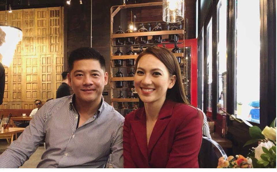 Bộ sưu tập áo sơ mi của anh rất đa dạng.