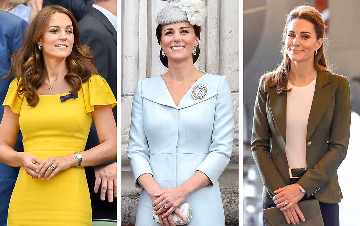 Bàn tay: Nữ công tước xứ Cambridge luôn mang theo một chiếc ví nhỏ hoặc cầm một tay một vật gì đó để không bị "trống trải" khi chụp ảnh. Ảnh: BS. 