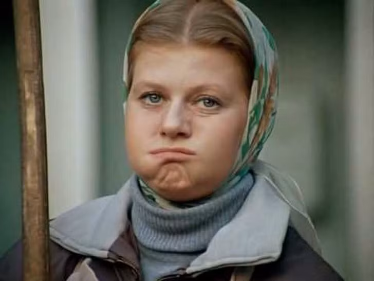 Quả bóng nhỏ cho má đầy đặn: Vào thế kỷ 17, những quả bóng bằng nhiều chất liệu khác nhau cho má căng phồng trở thành một trào lưu làm đẹp được ưa chuộng. Ảnh: BS.