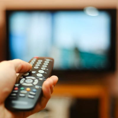 Lười vận động: Hơn 1 triệu ca bệnh Alzheimer tại Mỹ có nguyên nhân liên quan đến việc lười vận động và rất ít khi tập thể dục. Khoa học đã chứng minh việc tập thể dục đem lại lợi ích cho não và giảm nguy cơ mắc bệnh tim mạch, đột quỵ.