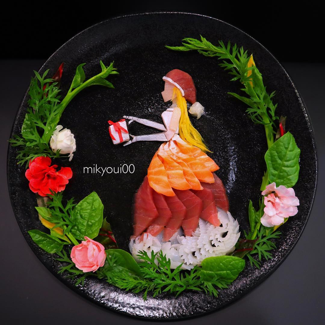 Bà già Noel đi tặng quà được tái hiện trên đĩa sashimi độc đáo.