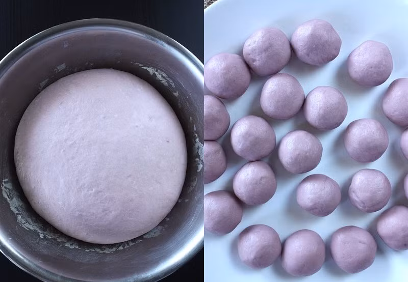 Ban đầu người ta sẽ nhồi bột như cách làm bánh truyền thống.