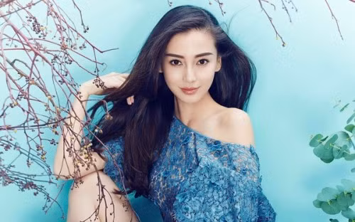 Để nuôi dưỡng nhan sắc trẻ trung và làn da căng mịn, Angela Baby rất chú trọng hàng đầu việc ăn uống bởi ăn gì sẽ tác động trực tiếp đến làn da.