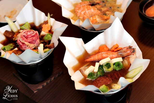 Nhúng một miếng thịt bò, hải sản mềm ngọt hay rau nấm vào và thưởng thức quả là một trải nghiệm hiếm có, vừa lạ mắt độc đáo, vừa đã khẩu vị người sành ăn.