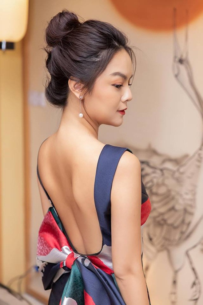 Phong cách thời trang của Phạm Quỳnh Anh khi đi sự kiện và ngoài đời đều có nhiều sự thay đổi sau ly hôn.