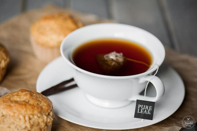 Vanilla rất có lợi cho làn da và tóc, sức khỏe tâm thần, giảm cân, tình trạng hô hấp, hệ tiêu hóa. Với mỗi tách trà, bạn hãy thêm ½ muỗng cà phê chiết xuất vani vào.