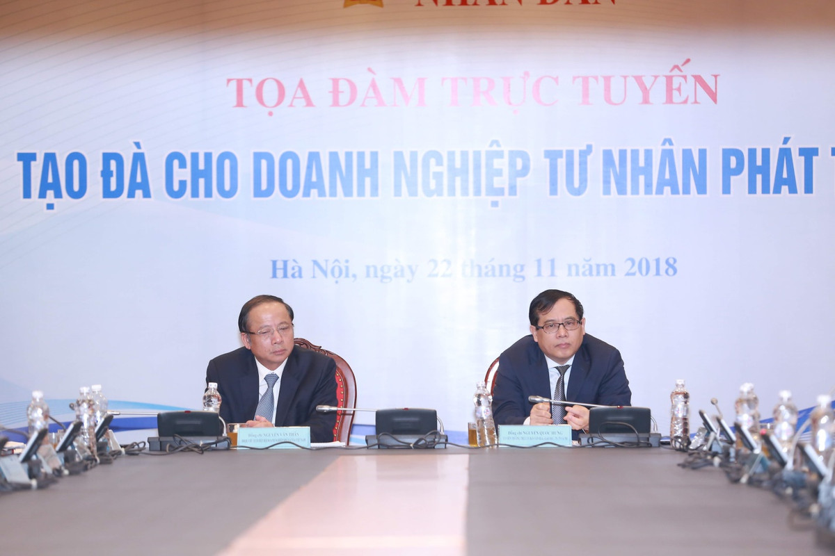 Doanh nghiep dau dan gop phan thuc day phat trien kinh te phu tro