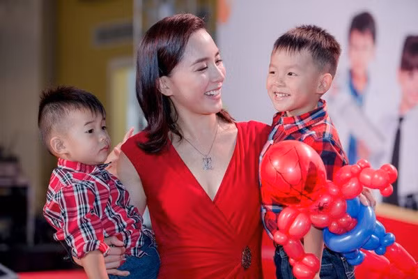 Cuoc song sung suong, kin tieng sau khi lay dai gia cua A hau xinh dep-Hinh-5