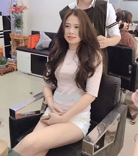 Bạn gái Trần Đình Trọng được nhiều người nhận xét có nét đẹp dịu dàng, hiền lành.