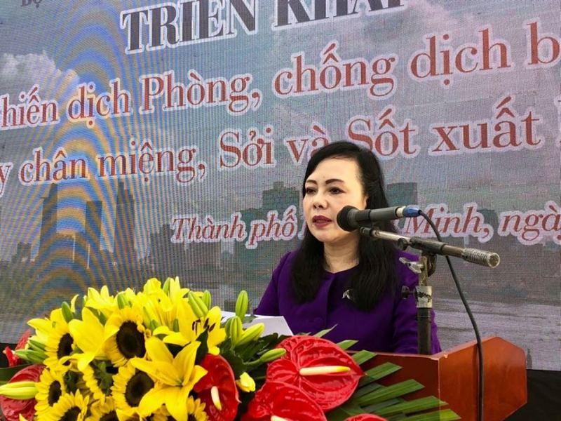 BT Y te chi ro thieu sot khien dich benh chan tay mieng nghiem trong