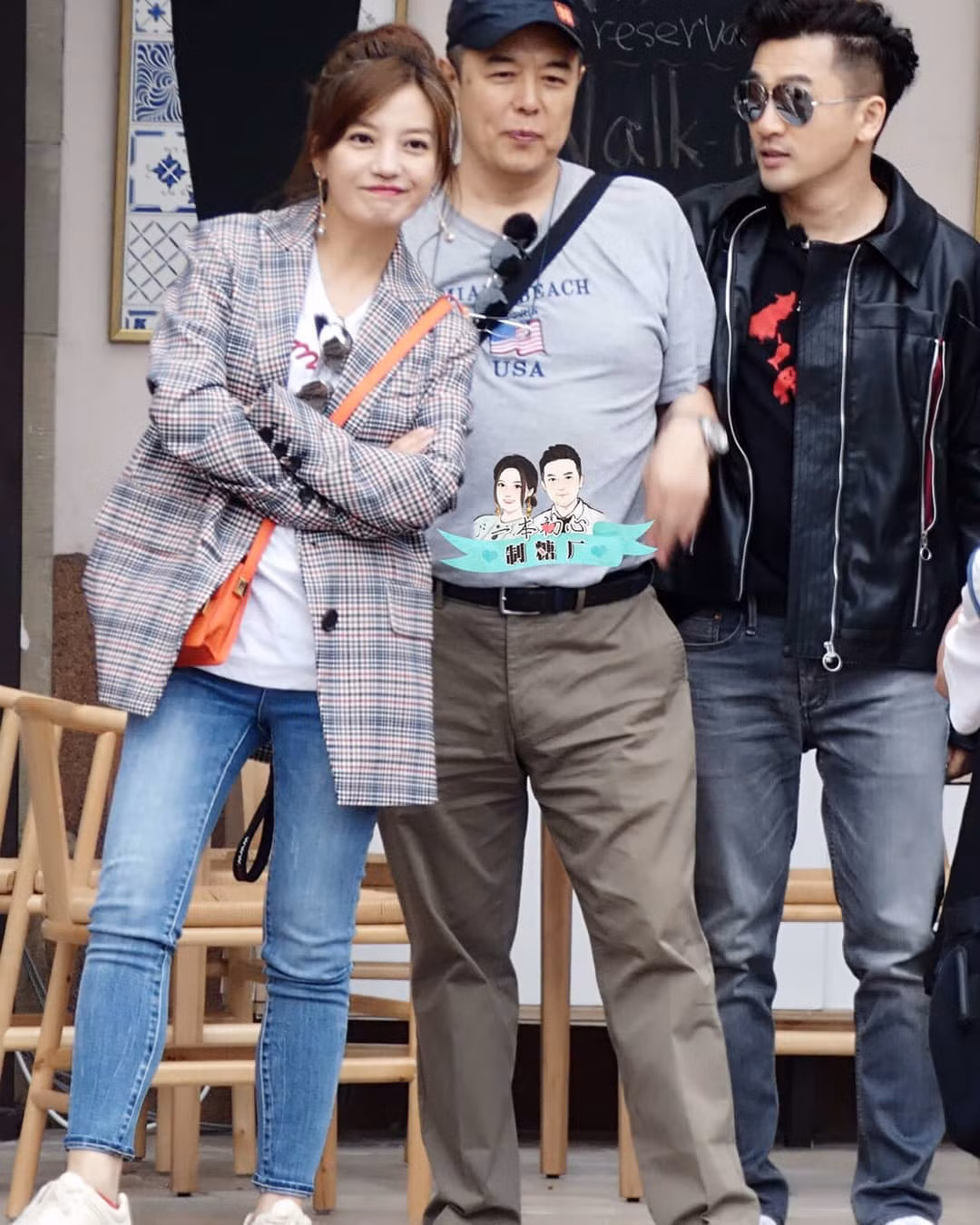 Lột xác ngoạn mục sau giảm cân, Triệu Vy khiến công chúng ngưỡng mộ không chỉ bởi nhan sắc trẻ trung mà còn gây ấn tượng với phong cách thời trang trẻ trung, sành điệu.