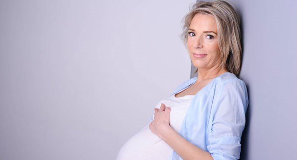 Khó mang thai và sinh con khỏe mạnh: Nếu muốn mang thai và sinh con dễ dàng, bạn nên có con trước tuổi 40.