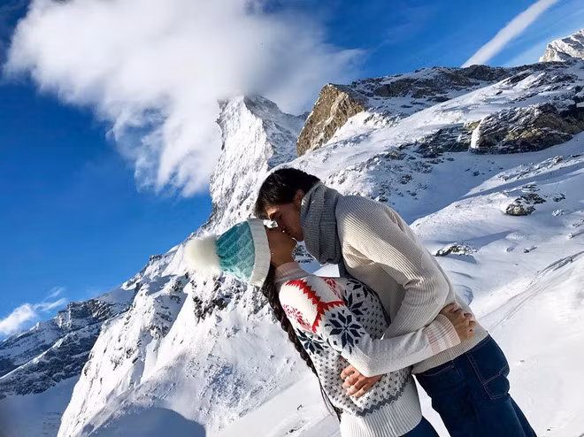 Bên cạnh việc tập gym, Phil Younghusband và bạn gái còn chú trọng ăn nhiều rau củ quả, ăn ít thịt nhưng vẫn đầy đủ tinh bột.