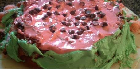 Chiếc bánh hình quả dưa hấu bị thất bại thảm hại.