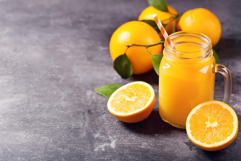 Cam có hàm lượng vitamin C cao nên tốt cho túi mật. Nhiều nghiên cứu chỉ ra rằng vitamin C, một chất chống ô xy hóa hòa tan trong nước, có thể ngăn ngừa sỏi mật xuất hiện ngay từ đầu. Vitamin C giúp tăng khả năng tiêu hóa chất béo trong cơ thể.