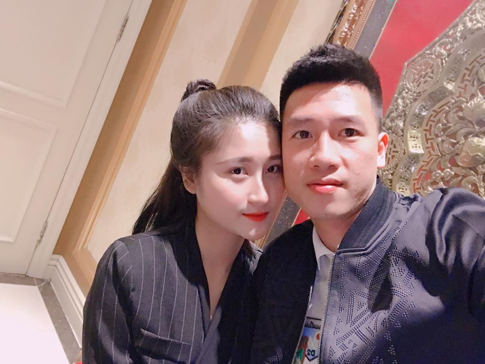 Trang phục của họ thường xuyên cùng tông. Ảnh: FBNV.