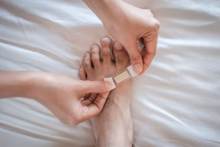 Thiếu máu: Rối loạn máu phổ biến này được xác định bởi sự suy giảm trong các tế bào máu đỏ. Một số nghiên cứu đã tìm thấy mối liên hệ giữa thiếu máu và tăng nguy cơ mất trí nhớ ở người lớn tuổi. Thiếu máu có thể dẫn đến loại tổn thương được thấy ở những người mắc bệnh Alzheimer.