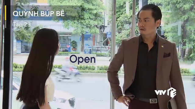 Vào vai người cha dượng khốn nạn của Quỳnh búp bê trong bộ phim cùng tên, diễn viên Đồng Thanh Bình khiến khán giả căm phẫn vì những việc làm đáng khinh trong phim. Tuy nhiên, ngoài đời anh lại có cuộc sống khá kín tiếng.