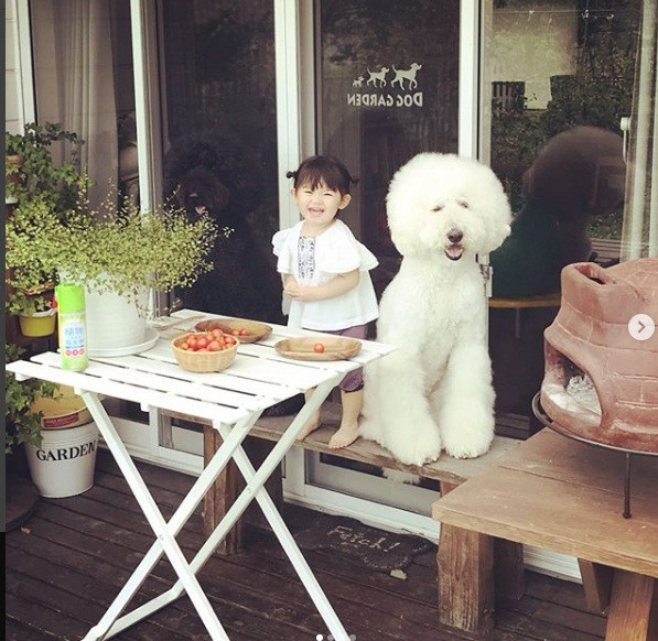 Mame và Riku thân đến mức làm gì cũng có nhau.