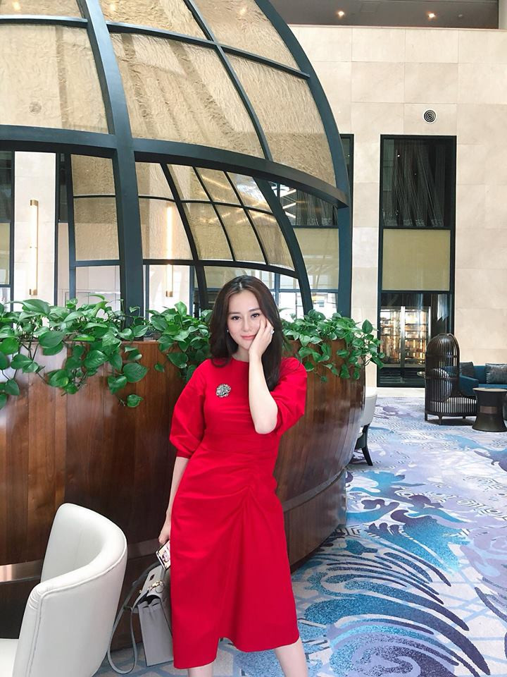 Cô cho biết mặt mình vẫn chưa phục hồi hoàn toàn sau ca phẫu thuật cách đây hơn 20 ngày.