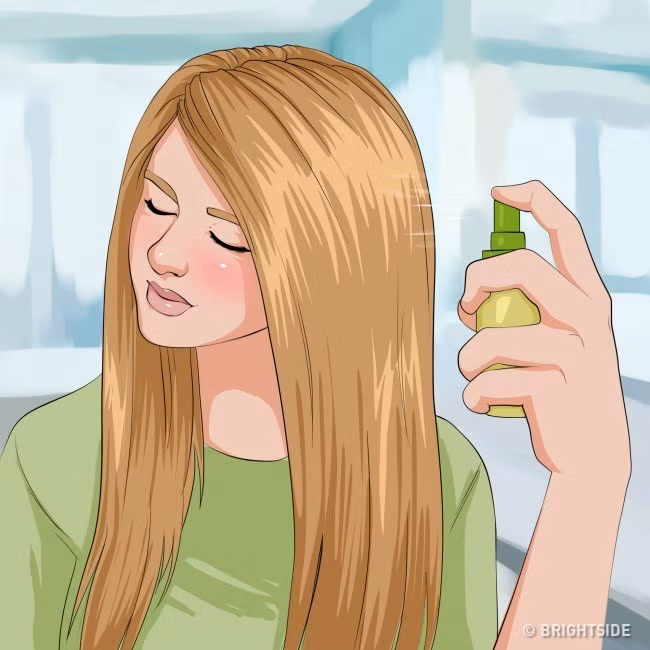 Sử dụng một số mỹ phẩm giúp tóc suôn thẳng: Bôi kem làm thẳng tóc và serums dọc theo chiều dài của tóc. Các sản phẩm này sẽ bảo vệ tóc trước tia UV, không làm tóc bị tổn hại bởi nhiệt độ của môi trường. Ảnh: BS. 