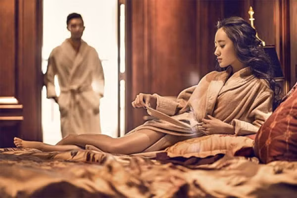 Bat mi nhung bi mat bat ngo, phuc tap nhat ve ngoai tinh-Hinh-2