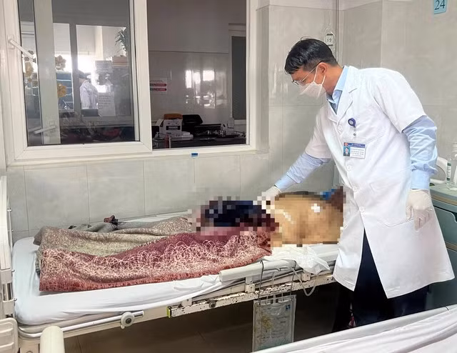 Nguoi dan ong tu cat lia duong vat do tieu tien kho khan