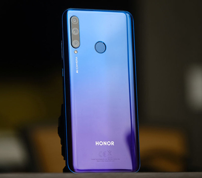 Top dien thoai tam trung man hinh 