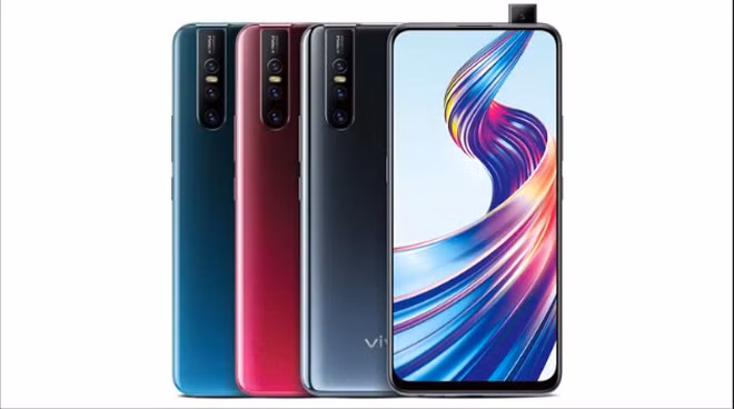  3. Vivo V15 Giá bán: 7,99 triệu đồng Có giá bán thấp nhất trong danh sách này nhưng không vì thế mà sản phẩm của Vivo lại lép vế. Giống như Oppo F11 Pro, điện thoại cũng có thiết kế toàn màn hình, camera selfie đẩy lên, chip xử lý Helio P70, RAM 6GB, pin 4000 mAh. Ấn tượng hơn, máy còn có bộ nhớ trong lên tới 128GB; cụm 3 camera sau (12MP + 8MP + 5MP). Kích cỡ màn hình lớn – cỡ 6,53 inch hứa hẹn sẽ mang tới những giây phút giải trí vô cùng thoải mái tới người dùng.