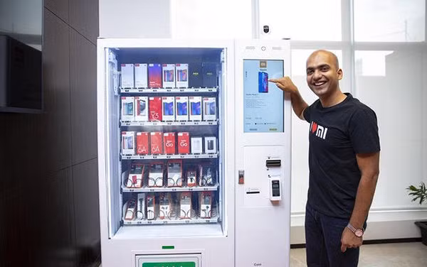 Kinh ngac may ban hang tu dong ban ca…dien thoai