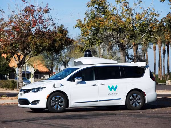 Waymo là một trong những dự án của Google X.