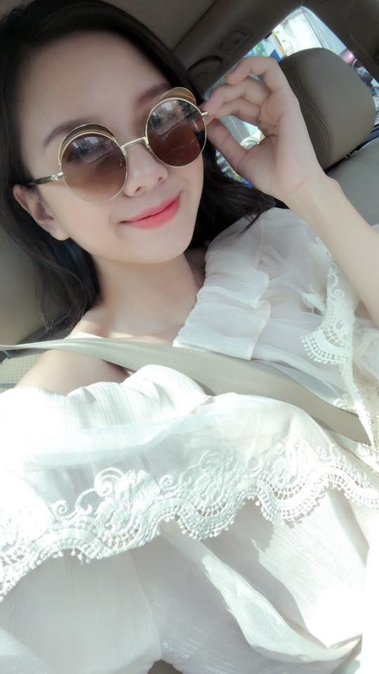 Hiện tại cô đang là sinh viên tại trường Đại học RMIT,