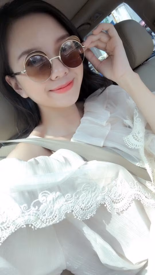 Hiện tại cô đang là sinh viên tại trường Đại học RMIT,