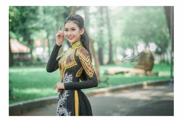 Ít ai biết ngoài đời Triều Tiên cũng nhiều lần diện trang phục Áo Dài truyền thống.