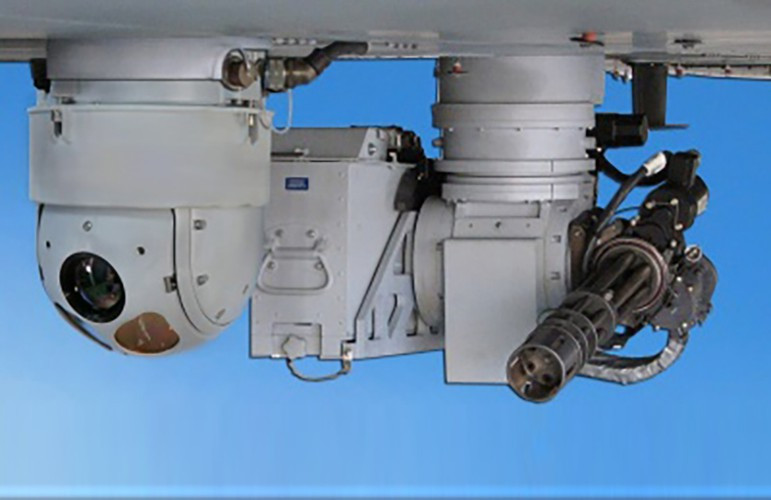 Khi phát hiện mục tiêu nguy hiểm, xạ thủ sẽ quyết định khai hỏa.