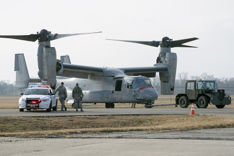 Các hệ thống phòng thủ này được thiết kế khá nhỏ gọn và lắp đặt ngay dưới bụng trực thăng hoặc máy bay vận tải.