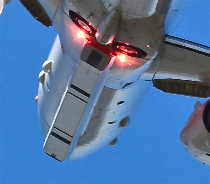 Không rõ kế hoạch triển khai P-8A với radar mới có liên quan gì đến việc dòng máy bay này liên tiếp bị Su-35 Nga ngăn chặn khi hoạt động ngoài khơi Syria trong thời gian qua hay không nhưng rõ ràng nếu P-8A có thể nhìn thấu mục tiêu trong khi vẫn bay trong không phận quốc tế, Nga khó có lý do để ngăn chặn.