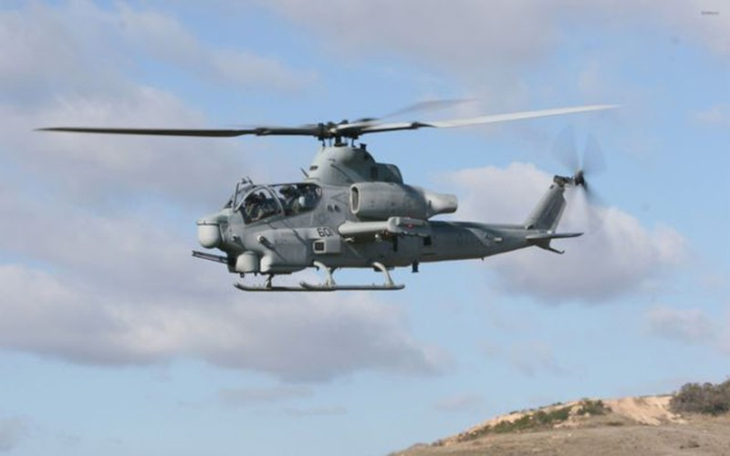 Biến thể AH-1Z đã nâng cấp hệ thống điều khiển hỏa lực cũng như thông tin liên lạc công nghệ số để đáp ứng tốt hơn yêu cầu tác chiến trong chiến tranh hiện đại.