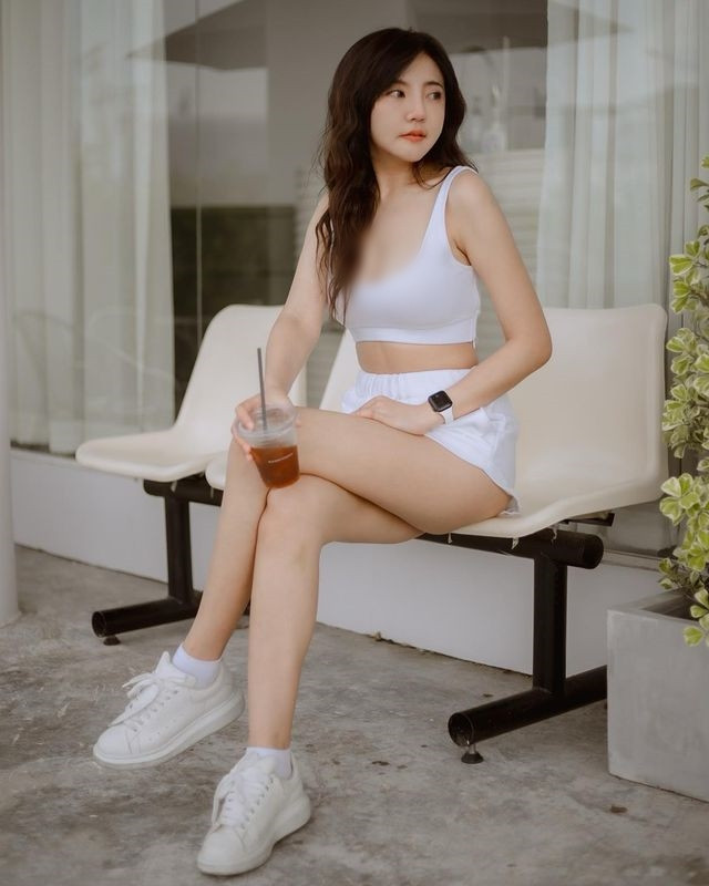 Cô nàng không nên đi đường tắt, muốn tăng lượng người theo dõi nhanh mà bất chấp.